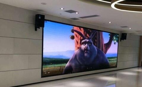 led顯示屏廠家：室內(nèi)全彩屏有哪些優(yōu)點(diǎn)？